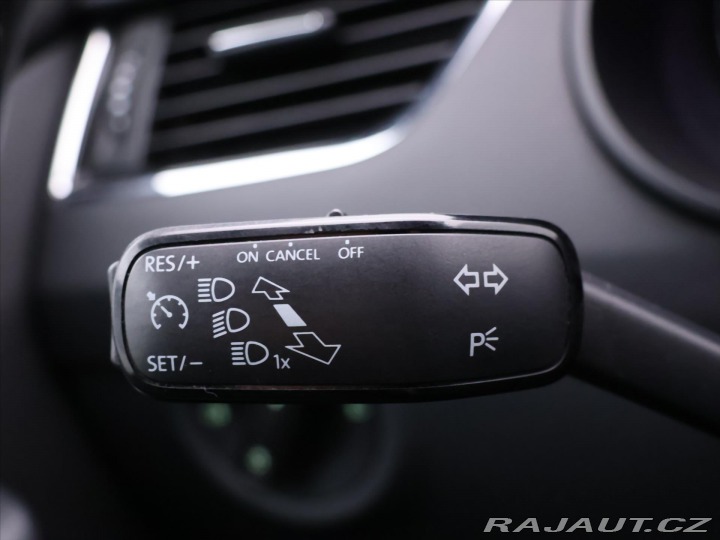 Škoda Octavia 2,0 TDI 135kW RS Xenon Na 2014