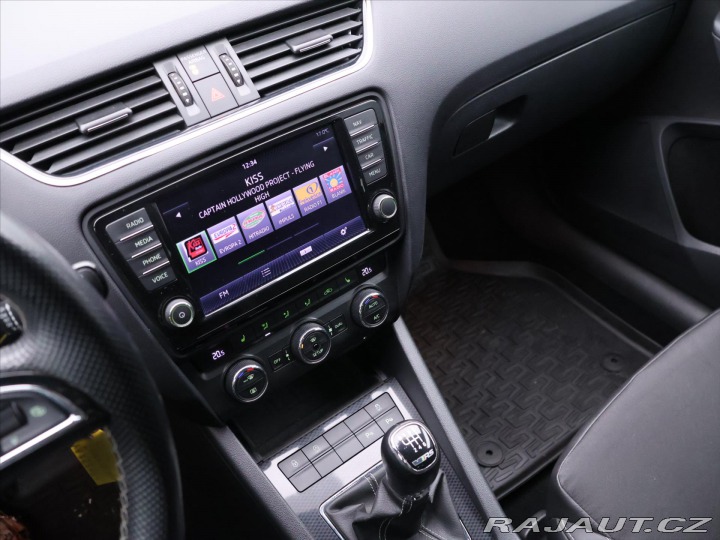 Škoda Octavia 2,0 TDI 135kW RS Xenon Na 2014