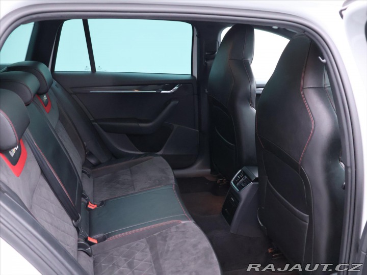 Škoda Octavia 2,0 TDI RS 135kW DSG CZ D 2017