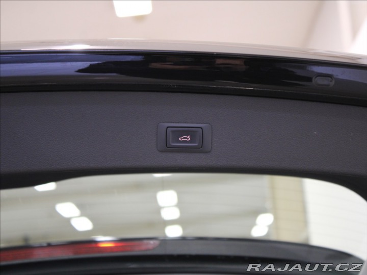 Audi Q5 2,0 TDi 140kW Q. ACC Bezk 2015