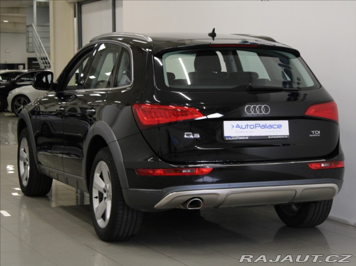 Audi Q5 2,0 TDi 140kW Q. ACC Bezk 2015