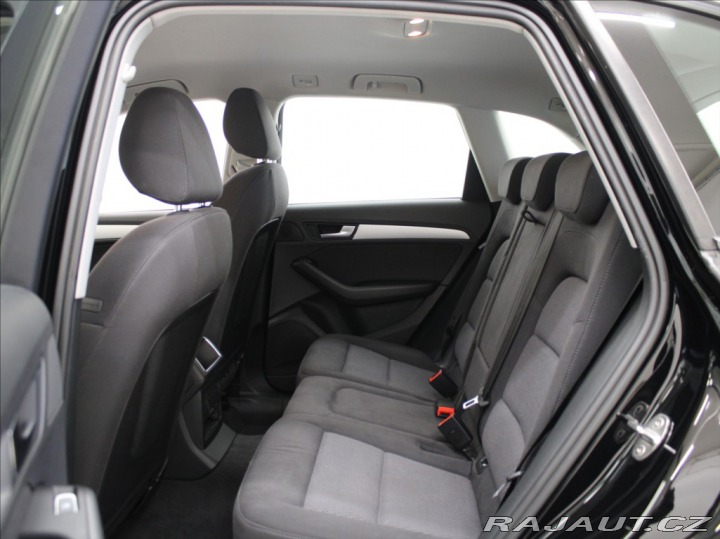 Audi Q5 2,0 TDi 140kW 4x4 Akční C 2015