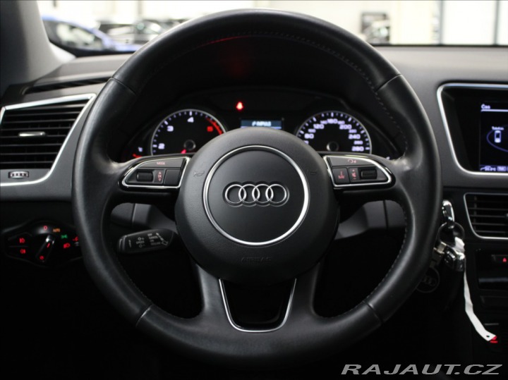 Audi Q5 2,0 TDi 140kW Q. ACC Bezk 2015