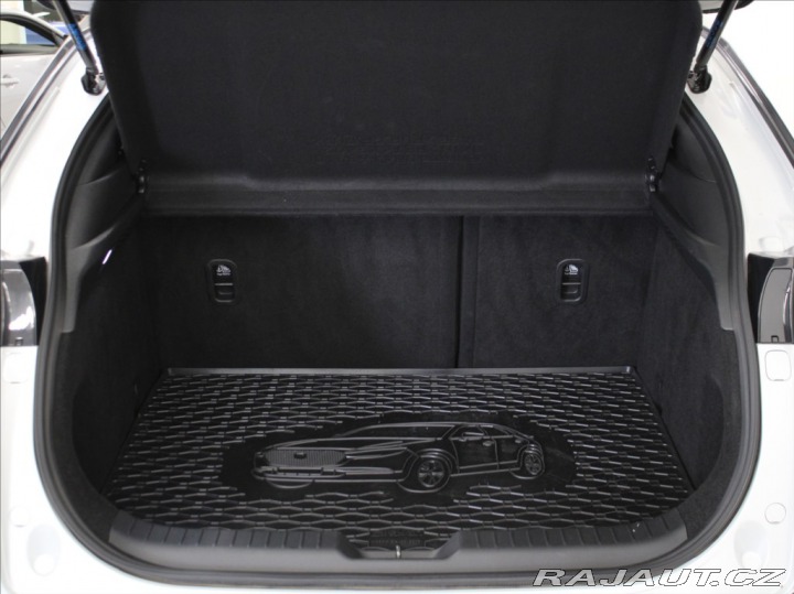 Mazda MX-30 0,1 35,5kWh GT 1.maj.ČR 4 2021