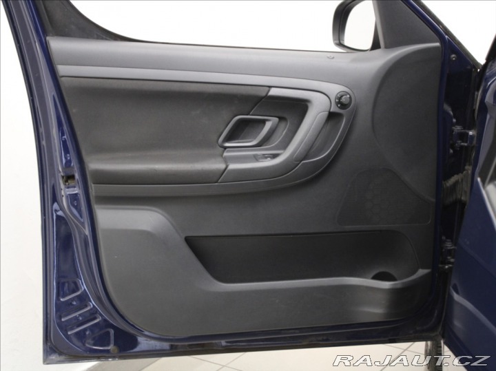 Škoda Roomster 1,6 TDi Style 2.maj.ČR 76 2010