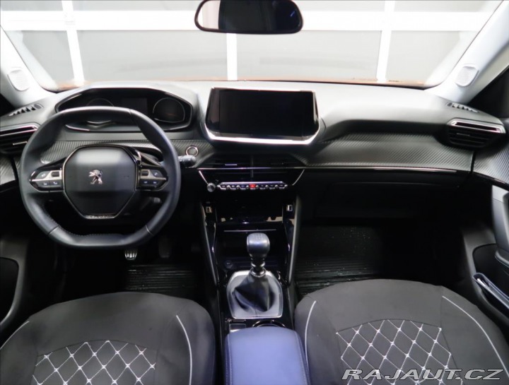 Peugeot 2008 1,2 i ALLURE PureTech 10 2021