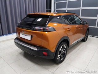 Peugeot 2008 1,2 i ALLURE  PureTech 10 2021
