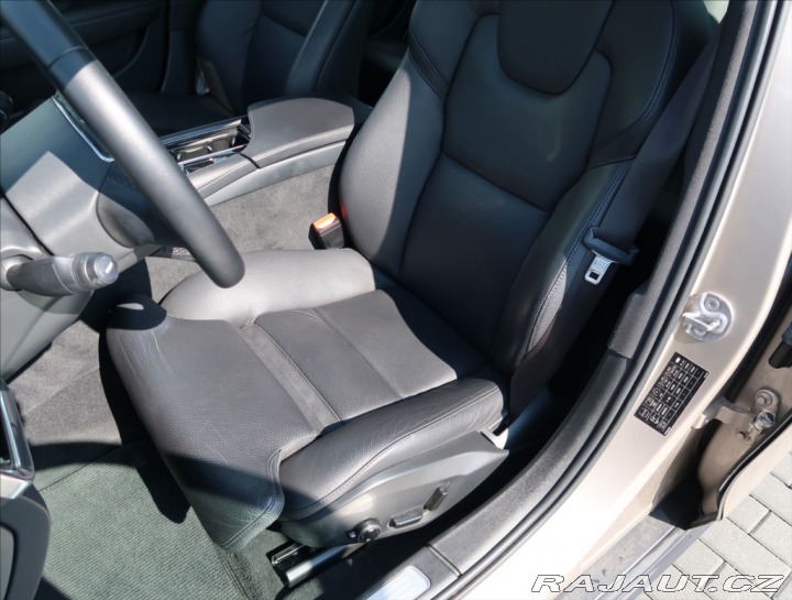 Volvo V90 2,0 B4 AWD AUT CROSS COUN 2022