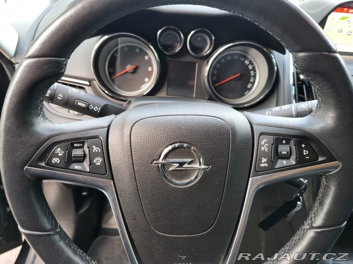 Opel Zafira 2,0 BiTurbo, 195 HP, 1. 1800