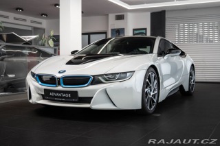 BMW i8  2015