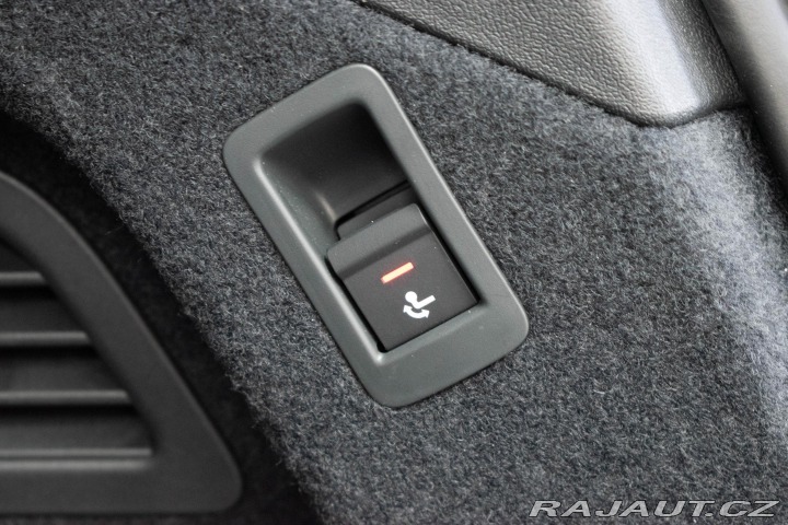 Audi A6 3.0 TFSI 4x4 S-LINE*VZDUC 2025