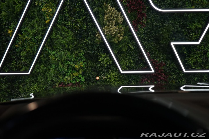 BMW X7 M50i*6-MÍST*NEZ.TOP*ZÁRUK 2022