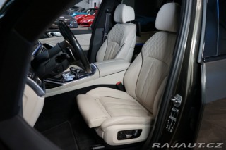 BMW X7 M50i*6-MÍST*NEZ.TOP*ZÁRUK 2022