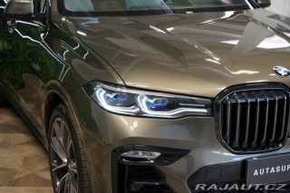 BMW X7 M50i*6-MÍST*NEZ.TOP*ZÁRUK 2022