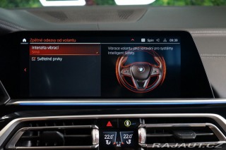 BMW X7 M50i*6-MÍST*NEZ.TOP*ZÁRUK 2022