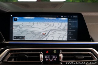 BMW X7 M50i*6-MÍST*NEZ.TOP*ZÁRUK 2022