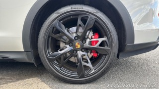 Porsche Taycan 4S Cross Turismo 2022