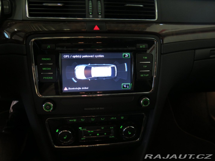Škoda Superb 2.0TDI,4x4,DPH,top výbav, 2013