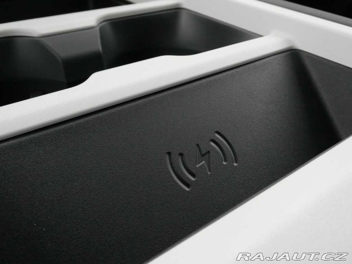 Land Rover Defender 110 3,0 S D200 *BLACK FRI 2025