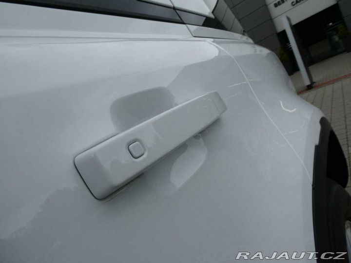 Land Rover Defender 110 3,0 S D200 *BLACK FRI 2025