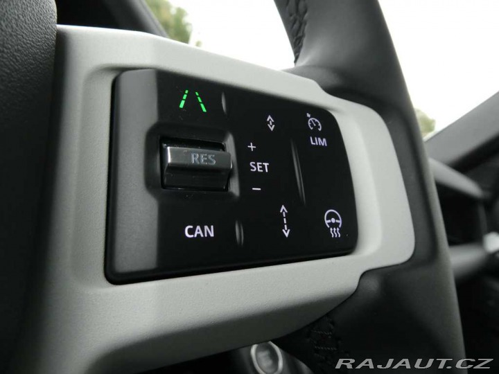 Land Rover Defender 110 3,0 S D200 2025