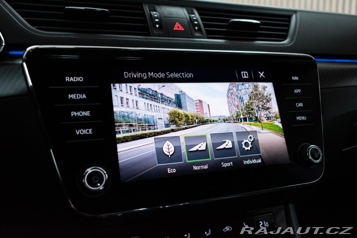 Škoda Superb TDI 140 SPORTLINE*4x4*ČR 2020