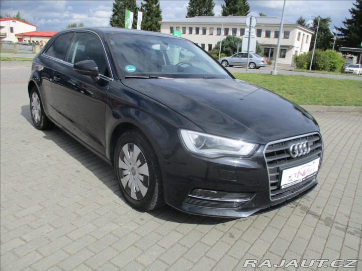 Audi A3 1,6 TDi 77kw Ambiente, GP 2013