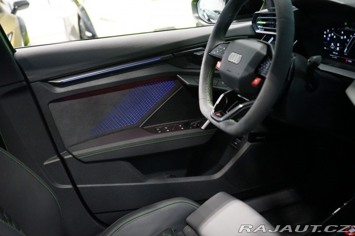 Audi RS3 SPORTBACK*SONOS*360*MATRI 2025