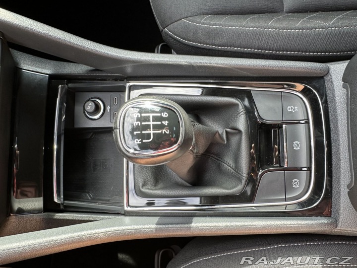 Škoda Karoq 1,0TSI 81kW CLEVER NAVI 1 2020