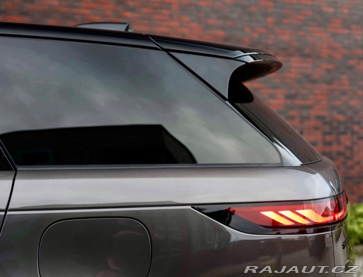 Land Rover Range Rover Sport P550e 3.0 V6 AUTOBIOGRAP 2023