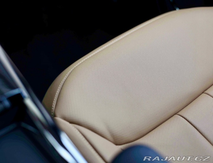 Land Rover Range Rover Sport P550e 3.0 V6 AUTOBIOGRAP 2023