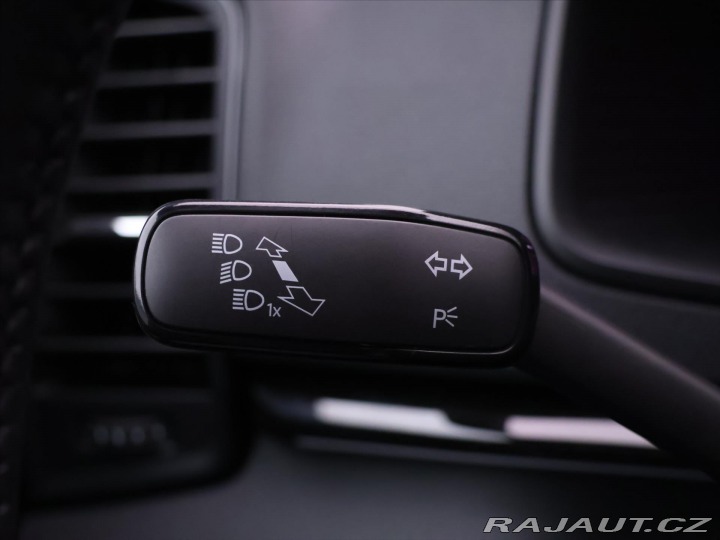 Škoda Karoq 2,0 TDI 4x4 DSG Sportline 2024