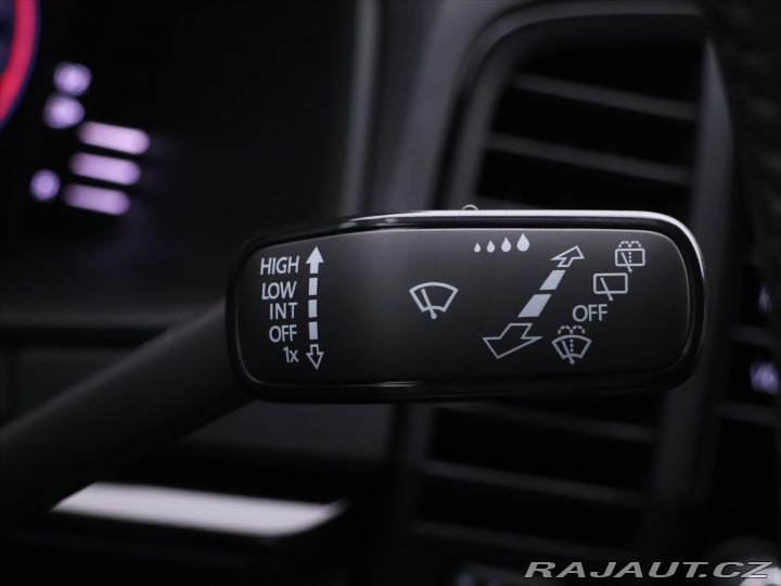 Škoda Karoq 2,0 TDI 4x4 DSG Sportline 2024