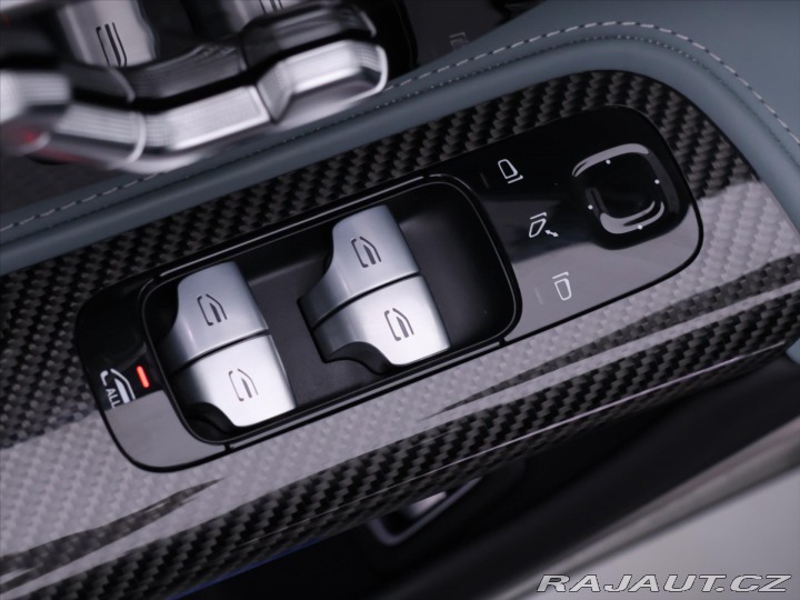 Mercedes-Benz SL 4,0 63AMG 4Matic+ CZ DPH 2023