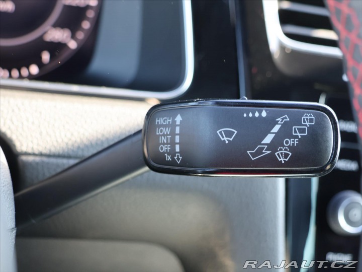 Volkswagen Golf 2,0 GTI 180kW DSG Perform 2017