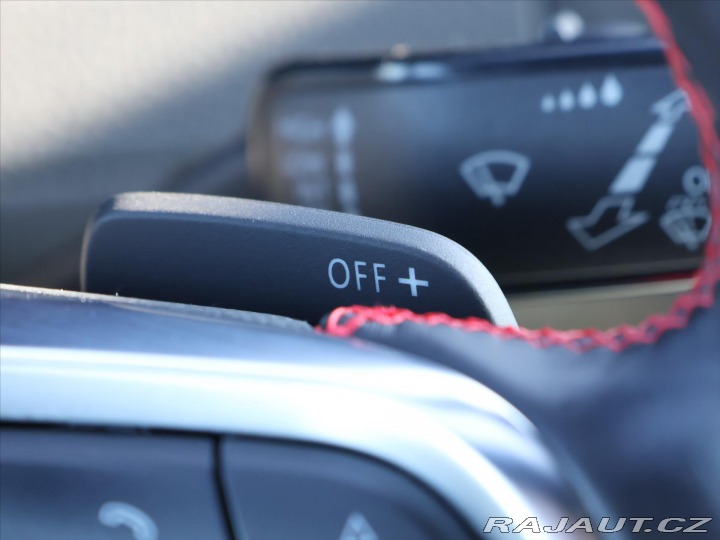 Volkswagen Golf 2,0 GTI 180kW DSG Perform 2017