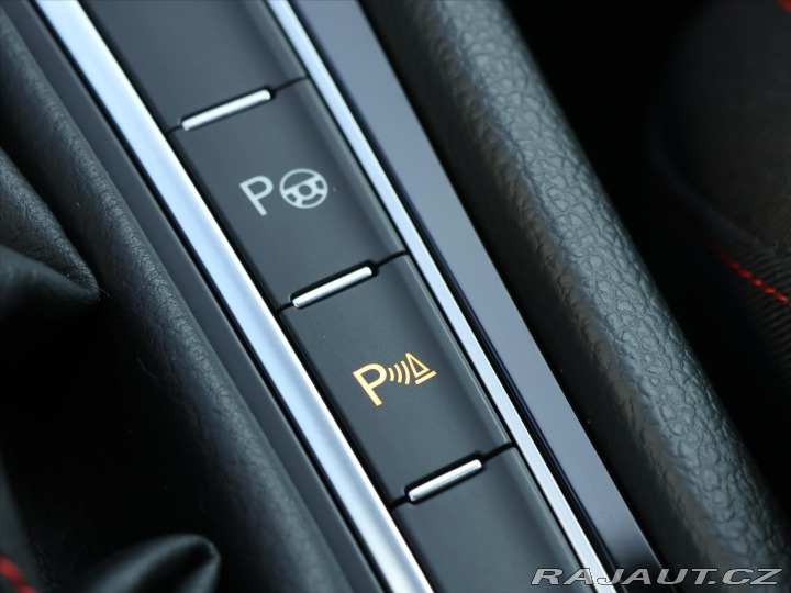 Volkswagen Golf 2,0 GTI 180kW DSG Perform 2017