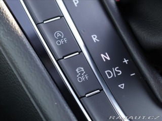 Volkswagen Golf 2,0 GTI 180kW DSG Perform 2017