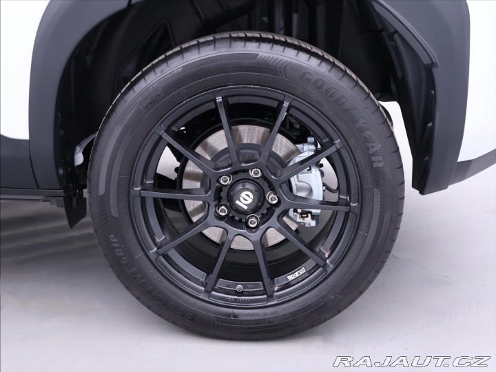 Toyota Yaris Cross 1,5 HEV e-CVT AWD CZ Comf 2025