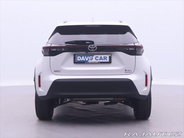 Toyota Yaris Cross 1,5 HEV e-CVT AWD CZ Comf 2025