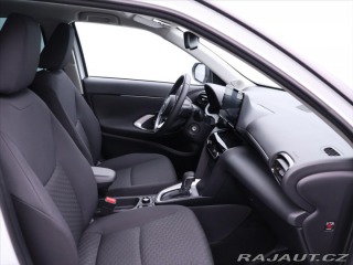 Toyota Yaris Cross 1,5 HEV e-CVT AWD CZ Comf 2025