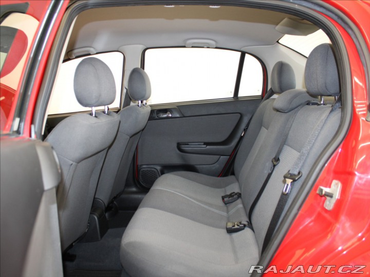 Opel Astra 1,6 i 76kW Classic 2.maj. 2009