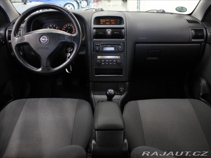 Opel Astra 1,6 i 76kW Classic 2.maj. 2009