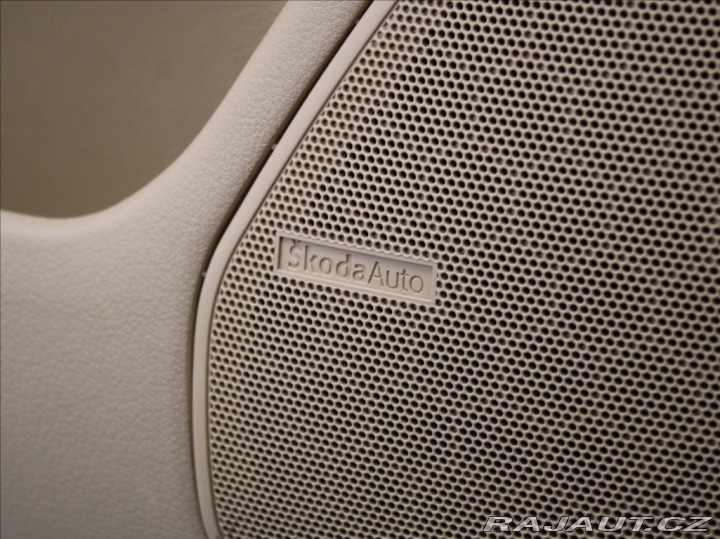 Škoda Octavia 1,9 TDi 81kW Eleg.2.maj.1 2002