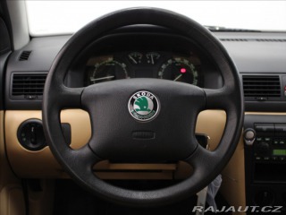 Škoda Octavia 1,9 TDi 81kW Eleg.2.maj.1 2002