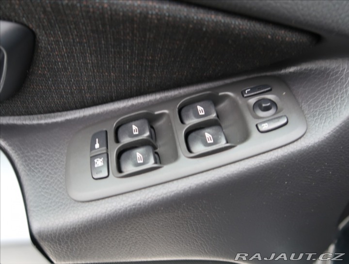 Volvo XC90 2,4 D5 AWD AUT 7-MÍST 2011