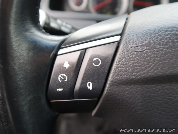 Volvo XC90 2,4 D5 AWD AUT 7-MÍST 2011