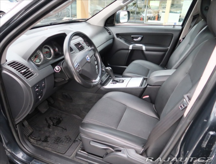 Volvo XC90 2,4 D5 AWD AUT 7-MÍST 2011