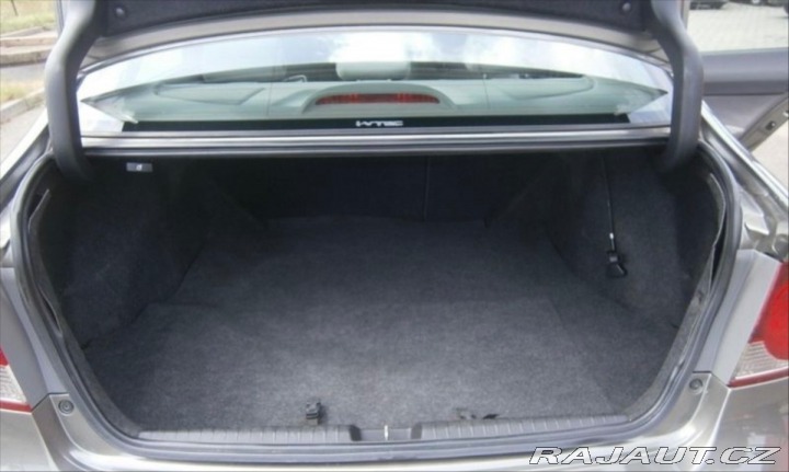 Honda Civic 1,8   103kw 2007 2007