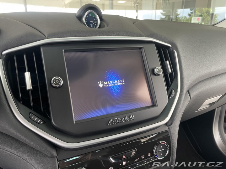 Maserati Ghibli SQ4 302kW*V6*REZERVACE! 2015